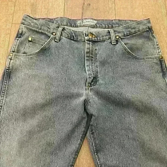 WRANGLER 47MACSB Advanced Comfort Jeans Mens 36x30 Blue Regular Fit - Picture 2 of 11